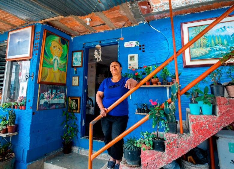 Luz Dary Román es el alma y nervio del museo de San José del Manzanillo. FOTO Camilo suárez