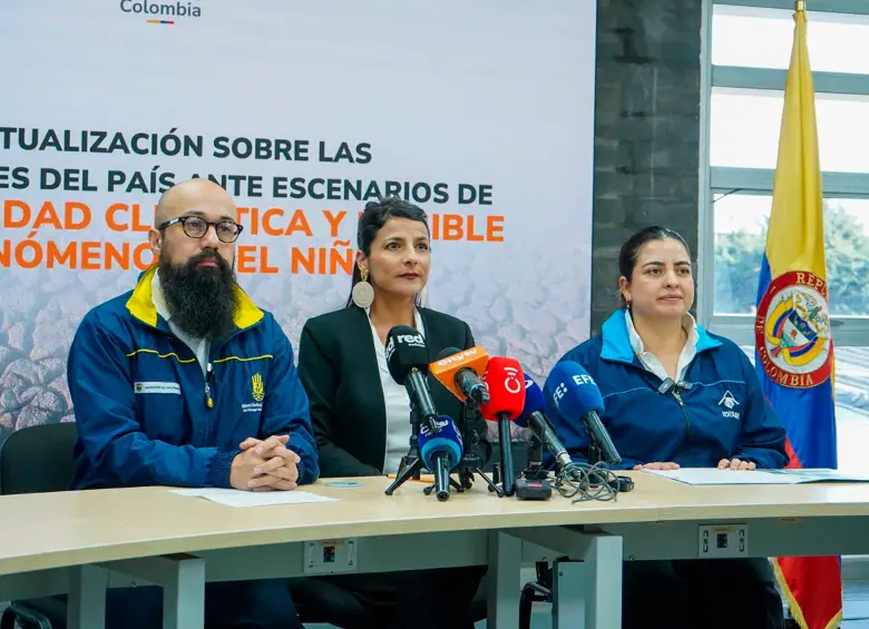 Las declaraciones se entregaron en medio de una rueda de prensa que se llevó a cabo en las últimas horas. Foto. @IDEAMColombia