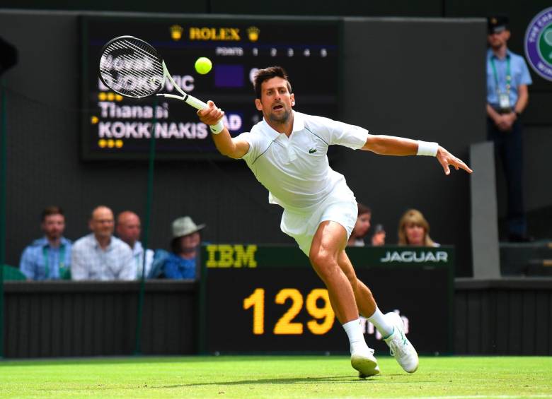 El tenista serbio es el vigente campeón de Wimbledon. FOTO: EFE 