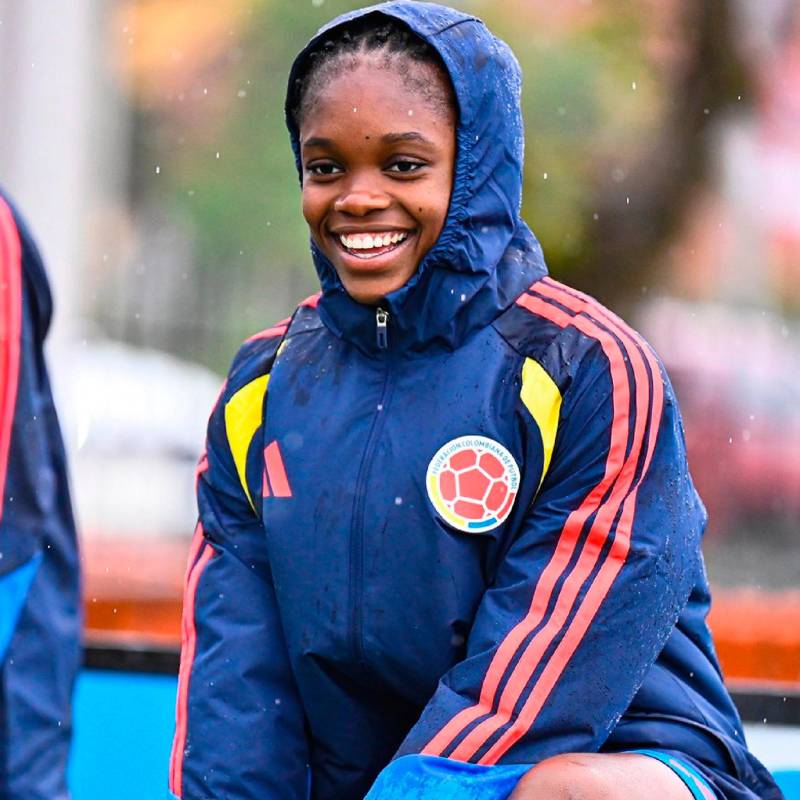 A Linda Caicedo se le vio contenta y en buen estado físico en la práctica de este lunes. Salió en camilla en el anterior partido de Colombia ante Uruguay por un dolor en la pantorrilla. FOTO X-SELECCIÓN COLOMBIA