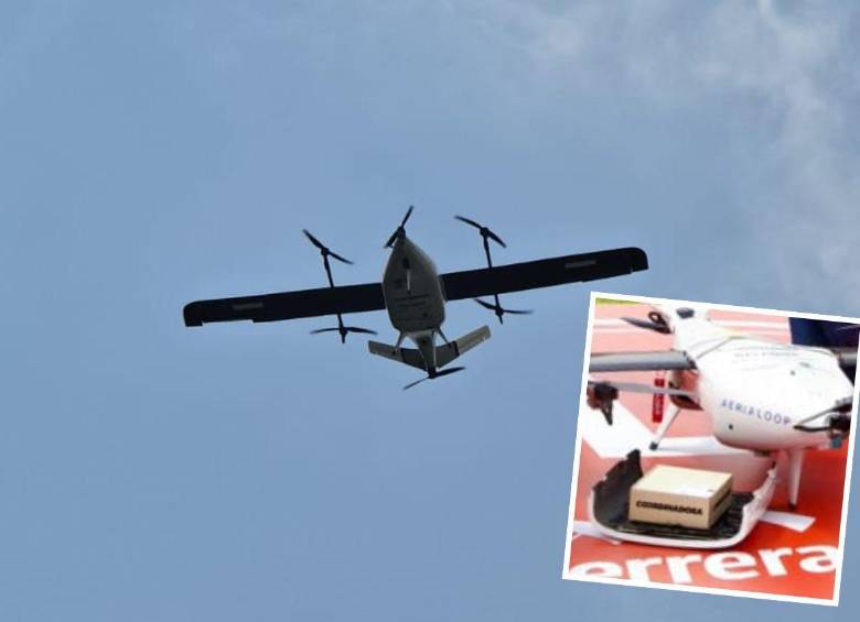 Este dron hizo el vuelo entre la sede de Coordinadora, en la calle 30, y la cancha del estadio Cincuentenario, con un paquete de 1,2 kilos. FOTOS: SANTIAGO OLIVARES TOBÓN Y CORTESÍA ALCALDÍA DE MEDELLÍN