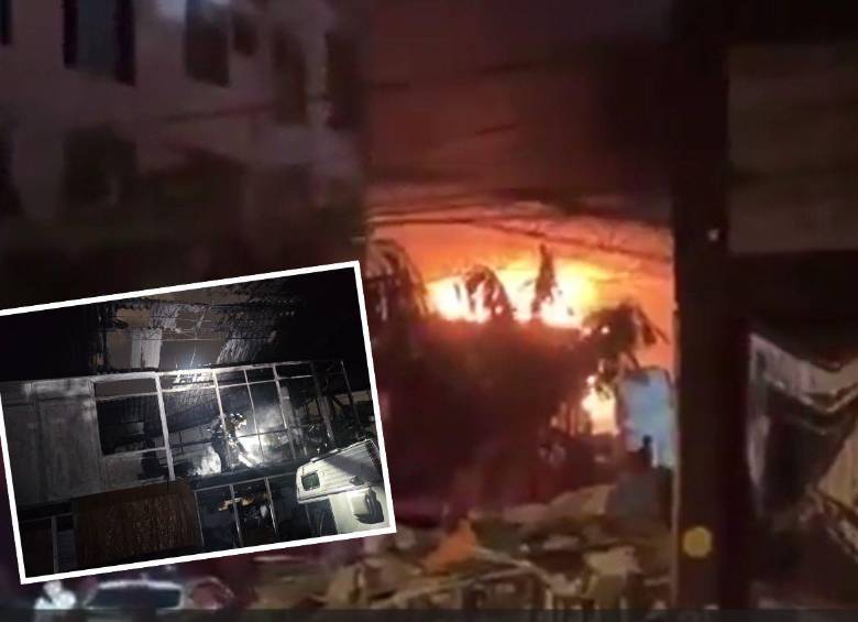 Así quedó la bodega de reciclaje en el barrio Pilarica, en el occidente de Medellín, luego del incendio registrado en la noche de este lunes. FOTOS: CORTESÍA ALCALDÍA DE MEDELLÍN