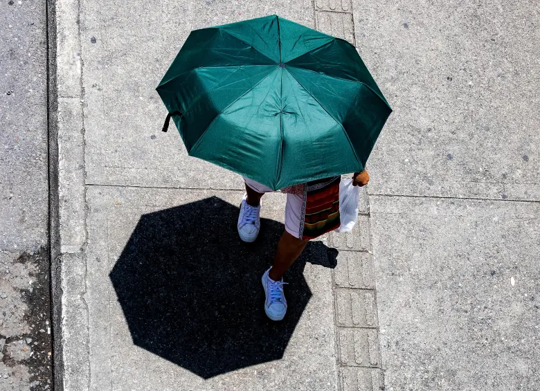 Cada fracción de grado de calentamiento adicional puede intensificar olas de calor, precipitaciones extremas, sequías, deshielo de casquetes polares, del hielo marino y de los glaciares. FOTO: EL COLOMBIANO