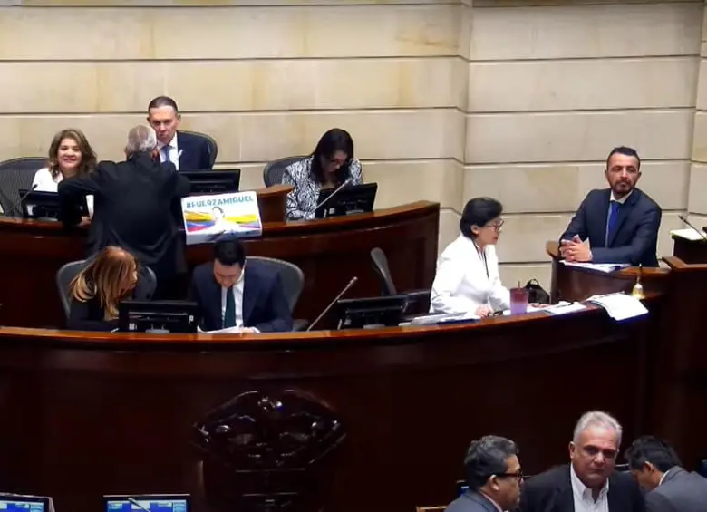 Desde ayer la plenaria del Senado tramita el proyecto de reforma laboral. FOTO tomada de YouTube