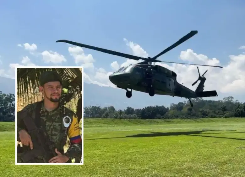 El Ejército, en helicóptero transportó a los dos capturados en el operativo contra alias Primo Gay (detalle) que se realizó en Briceño, Antioquia. FOTOS: CORTESÍA