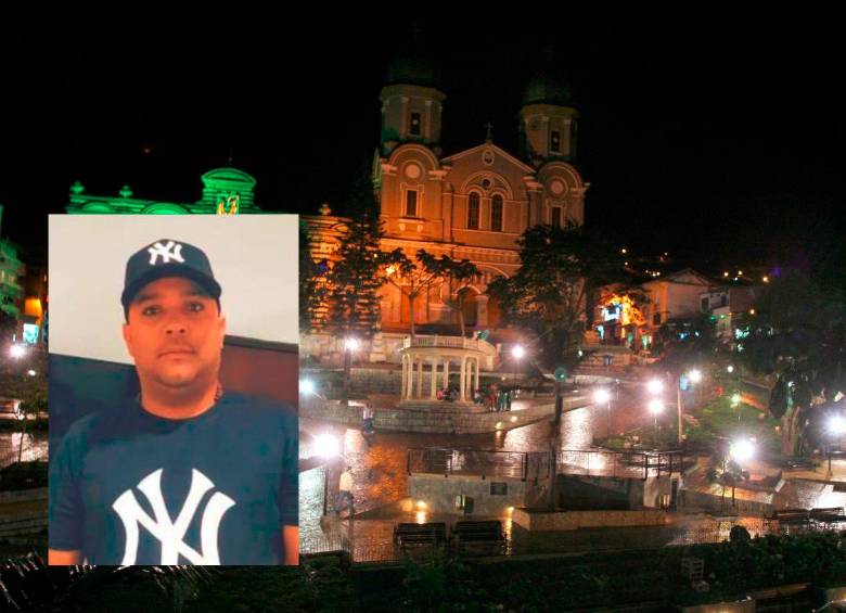 La última persona asesinada en la zona urbana de Yarumal fue Juan David Gómez Vallejo, de 39 años, a quien balearon en el parque principal de este municipio en la noche del 28 de octubre. FOTOS: MANUEL SALDARRIAGA Y CORTESÍA EL YARUMALEÑO