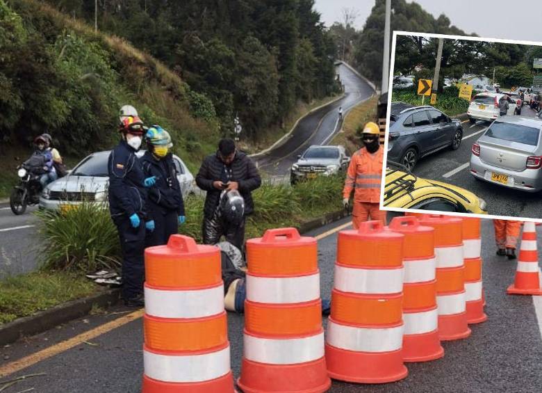 Este accidente, ocurrido a la altura de la Tienda de Fercho, en Envigado, provocó el cierre de la vía Las Palmas en sentido hacia Medellín. Esto generó graves congestiones en este corredor departamental. FOTOS: CORTESÍA