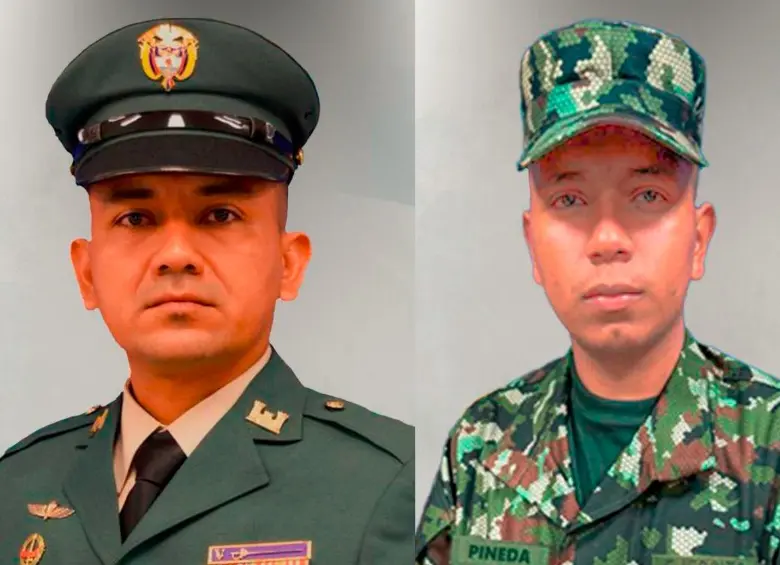 El sargento segundo César Leonardo Pardo Rojas (izq.), y el soldado Esneíder Alejandro Pineda Solarte (der.) murieron en dos ataques entre el 28 de agosto y el 1 de septiembre en la vía entre San Andrés de Cuerquia y el corregimiento El Valle, de Toledo. FOTO: CORTESÍA