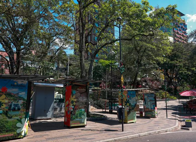 La Alcaldía de Medellín viene investigando la vinculación de bandas europeas, asiáticas y latinoamericanas en el Parque Lleras. FOTO: Manuel Saldarriaga