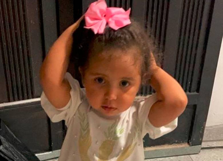 Antonella Gómez Arango se encuentra desaparecida desde este mediodía, cuando se la llevaron del barrio Campo Valdés. FOTO: CORTESÍA