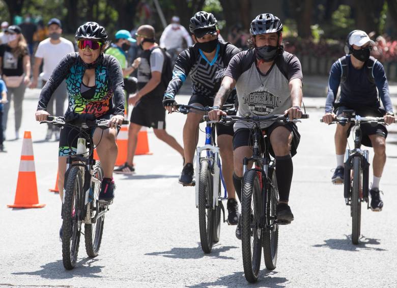 La ciclovía de la avenida El Poblado tampoco estará disponible este lunes 7 de agosto FOTO MANUEL SALDARRIAGA