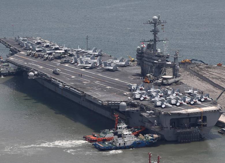 El portaaviones nuclear ha recorrido más de 10.000 millas náuticas por varios países sudamericanos, incluido Colombia. Foto: Getty