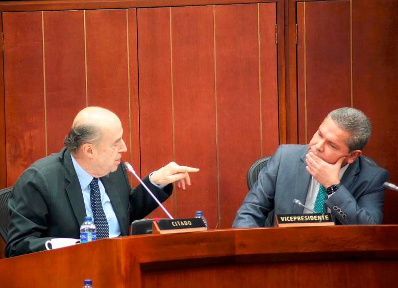 La Cámara de Representantes quiere hacer un debate de moción de censura contra el canciller Álvaro Leyva. FOTO: Cortesía prensa Senado