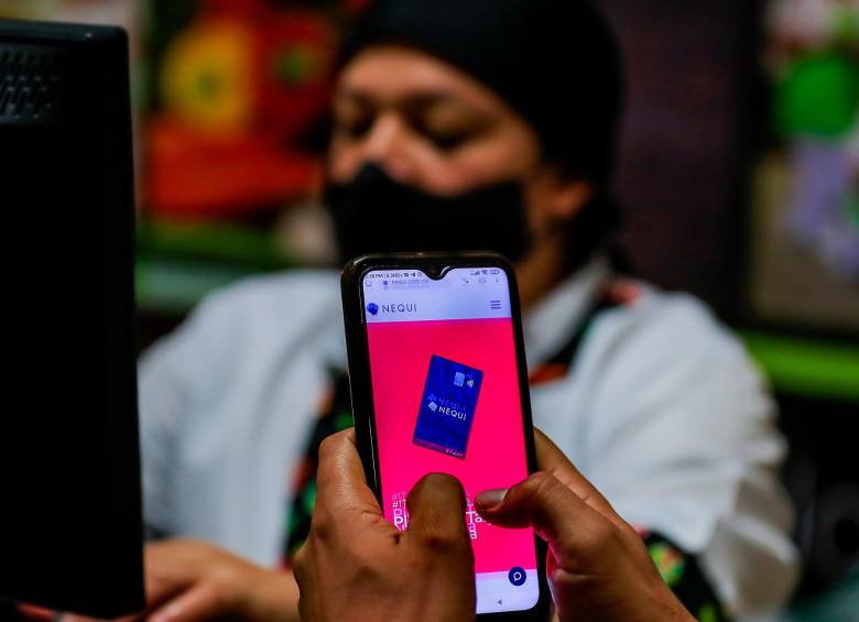 A aquellas personas que pagaron por transferencias desde Bancolombia a Nequi entre el 22 de enero y el 18 de febrero se les devolverá el dinero de dichos cobros. FOTO Jaime Pérez