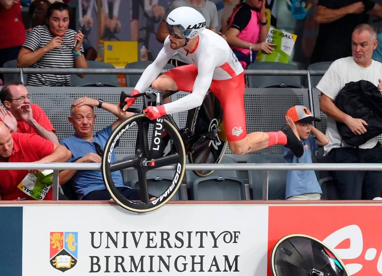 La imagen del impresionante accidente de Matt Walls. FOTO Commonwealth Games