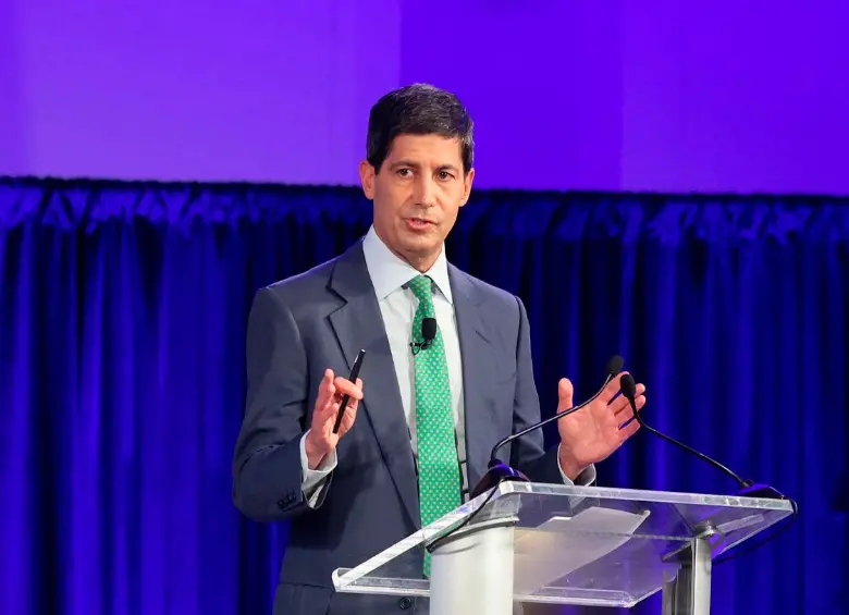 El presidente de EE. UU., Donald Trump, confirmó a través de Truth Social la nominación de Kevin Warsh (en la foto) como presidente de la Reserva Federal. FOTO: GETTY