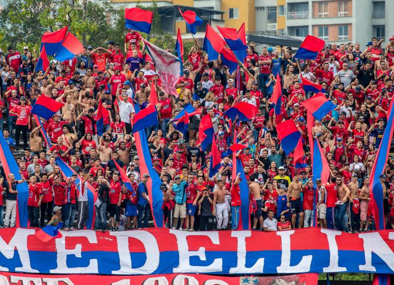 Estadios llenos en Barranquilla y Medellín se verán en los juegos finales del fútbol colombiano, este mes de diciembre. FOTO EL COLOMBIANO