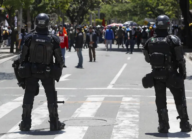 Descripción: Jornada de marchas en Medellin al tras cumplir dos meses desde que iniciaron las protestas a nivel nacional por las medidas de la reforma tributaria que imponia el gobierno Nacional.. Personajes: . Fecha de evento: 28/06/2021. Foto: Manuel Saldarriaga Quintero