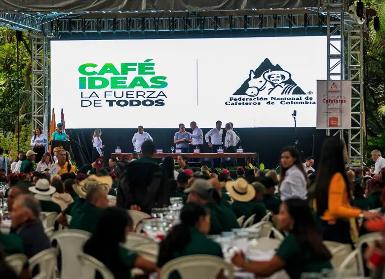 En el evento, la Federación Nacional de Cafeteros destacó el impacto de la renovación responsable, la asistencia técnica profesional y una condición climática que acompañó el proceso productivo. FOTO: Camilo Suárez