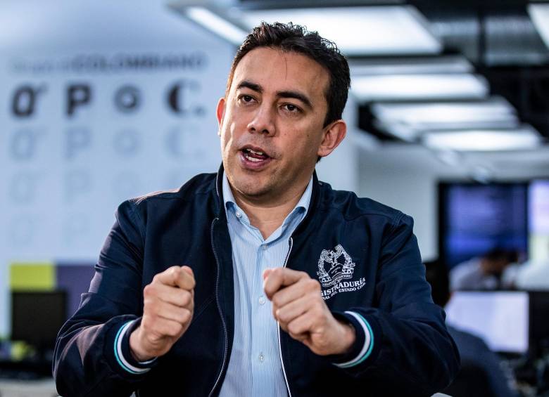 Alexander Vega Rocha había rechazado la demanda que pretendía suspenderlo. FOTO JAIME PÉREZ