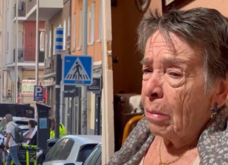 María del Carmen Abascal, conocida como Maricarmen, fue desalojada de la vivienda en la que vivió durante más de 70 años en el distrito de El Retiro, en Madrid. FOTO: @daviddelapaz, @ross64x.