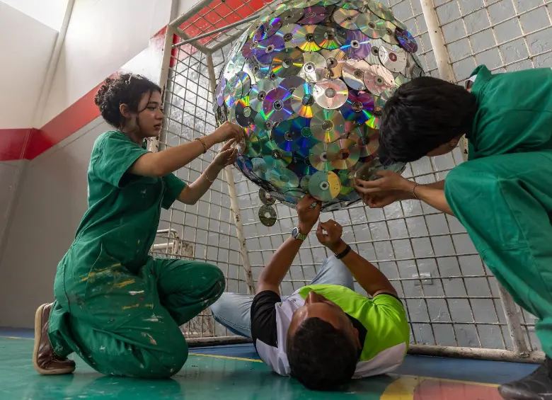 Taller de organización de eventos en el Instituto Salesiano Pedro Justo Berrío 2026. FOTO: ANDRÉS CAMILO SUÁREZ ECHEVERRY