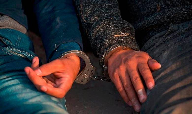 Hombres armados que ingresaron por la fuerza a mina de esmeraldas en Boyacá, fueron capturados. Foto: Getty. 