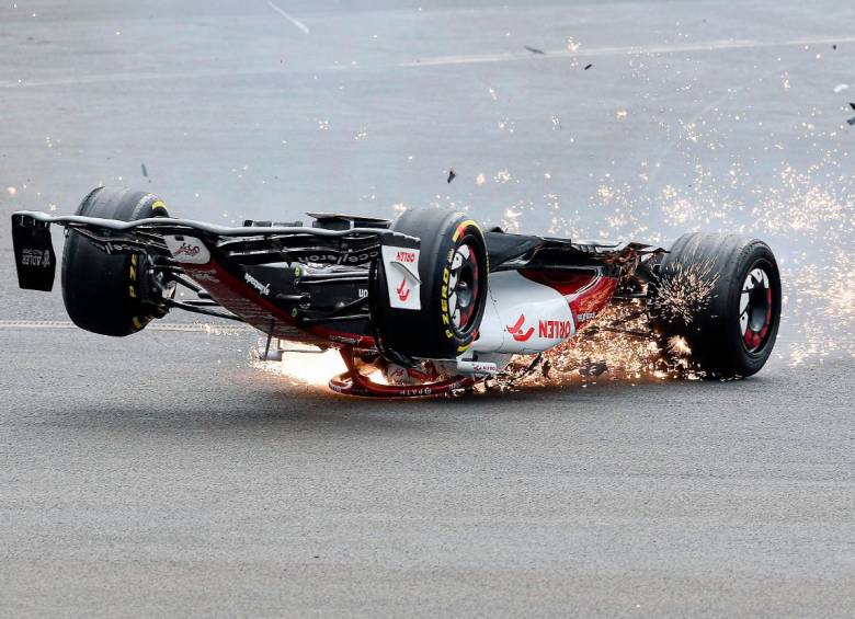 En fotos: el impresionante accidente en el Gran Premio de Gran Bretaña de Fórmula Uno