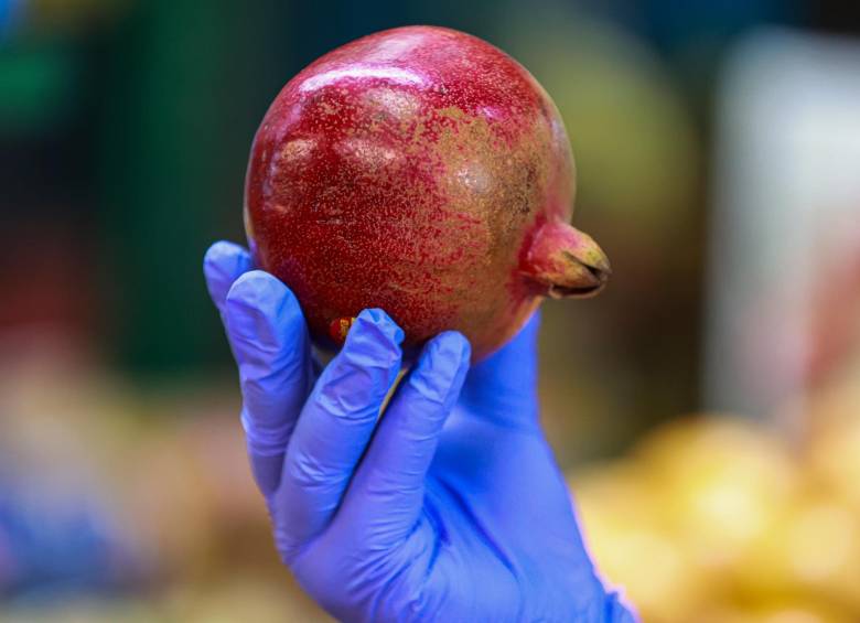 Estas son las frutas exóticas que cautivan paladares en el mercado paisa, ¿cuál es la más rara? 