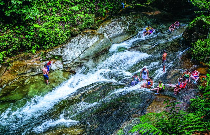 Entre el verde de los bosques y el murmullo de las aguas cristalinas, los charcos y cascadas del Oriente antioqueño custodian la riqueza natural que le da vida al territorio. FOTO EL COLOMBIANO