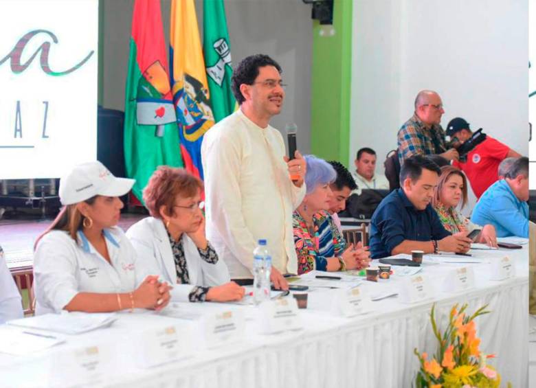 La Comisión de Paz del Senado sesionó en el departamento de Arauca. FOTO: CORTESÍA 