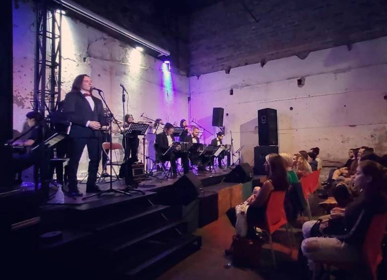 Imagen de Orquesta Típica Milonguera, que se presenta este sábado 16 de marzo en el Claustro de Comfama. FOTO Cortesía