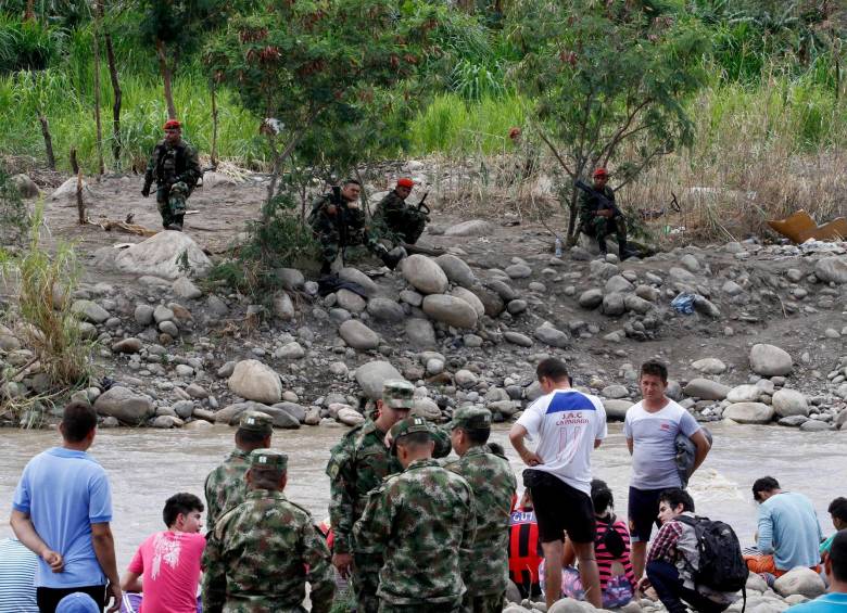 Colombia tiene desplegados en la región de frontera con Venezuela más de 7.000 soldados. FOTO Camilo Suárez