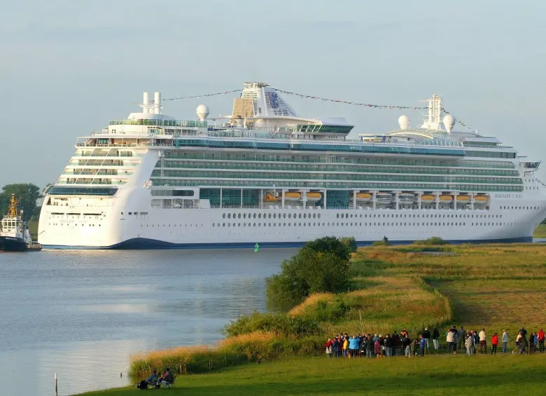 Enfermedad a bordo: crucero de Royal Caribbean llegó a Miami con 94 pasajeros contagiados de norovirus