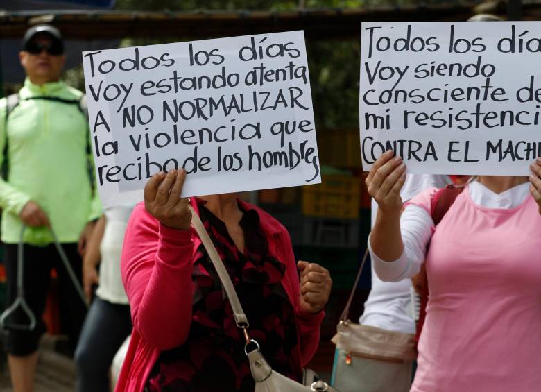 En el departamento son múltiples las manifestaciones para que cesen las violencias contra las mujeres. FOTO Manuel Saldarriaga
