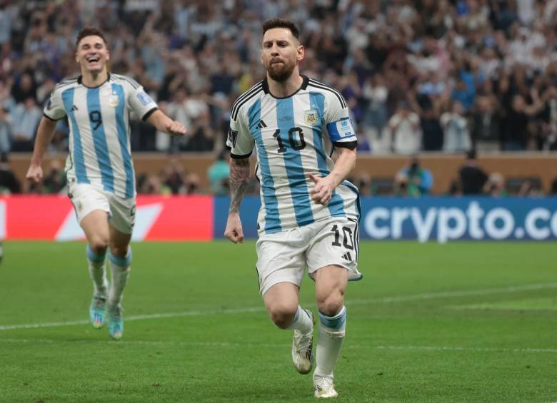 Messi no para de brillar a sus 35 años de edad. FOTO EFE