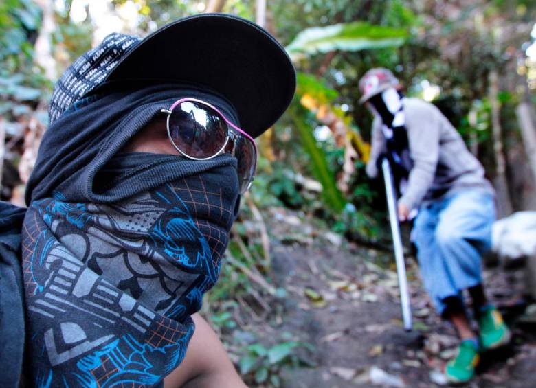 En los barrios del Valle de Aburrá se habla de la pacificación en medio de los acercamientos de la paz total. Las estructuras delincuenciales habrían dado una orden para que las cifras de homicidios reduzcan. FOTO El cOLOMBIANO