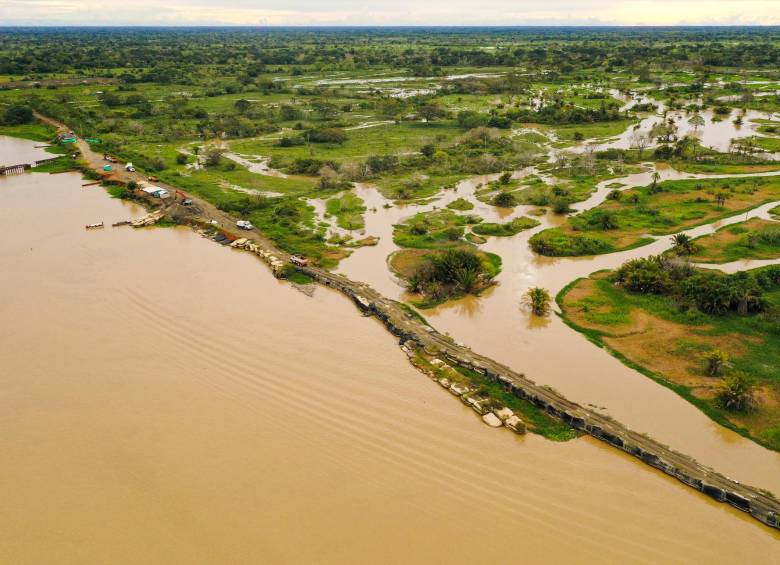 El Gobierno advirtió una posible pérdida de una inversión por 3,3 billones de pesos, dirigida a 450.000 hectáreas en los 11 municipios alrededor de La Mojana. FOTO MANUEL SALDARRIAGA