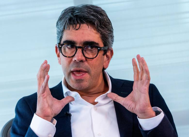 Ricardo Jaramillo, presidente de Sura, encabezará la asamblea de accionistas citada para el 27 de marzo, en la que se propondrá el pago de un dividendo de $2.000 por acción. FOTO Julio César Herrera