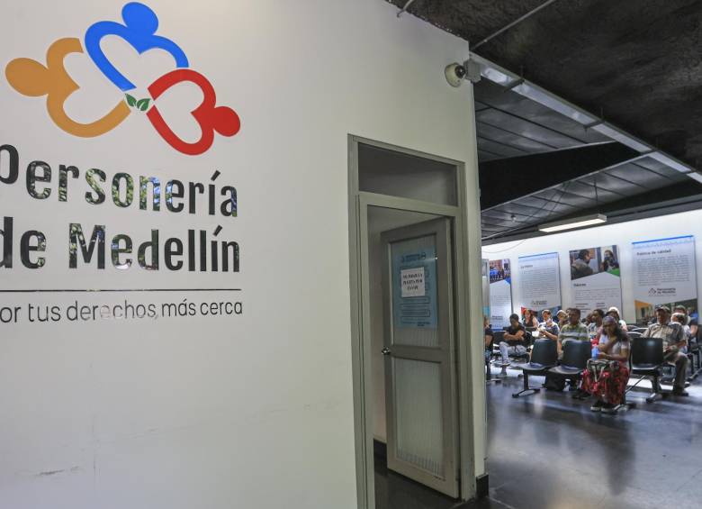 La secretaría de Seguridad habría comprado un inmueble en 2019 con graves problemas de infraestructura. Foto: Manuel Saldarriaga Quintero