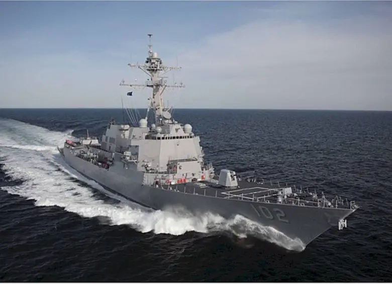 El USS Sampson está haciendo una “visita de cortesía” en Panamá. Foto: Cortesía