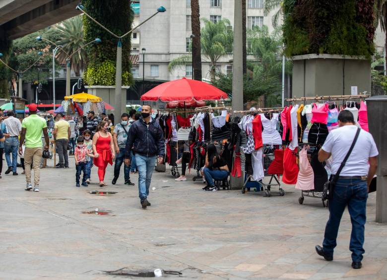 La informalidad laboral supera el 50% en Colombia. FOTO Camilo Suárez