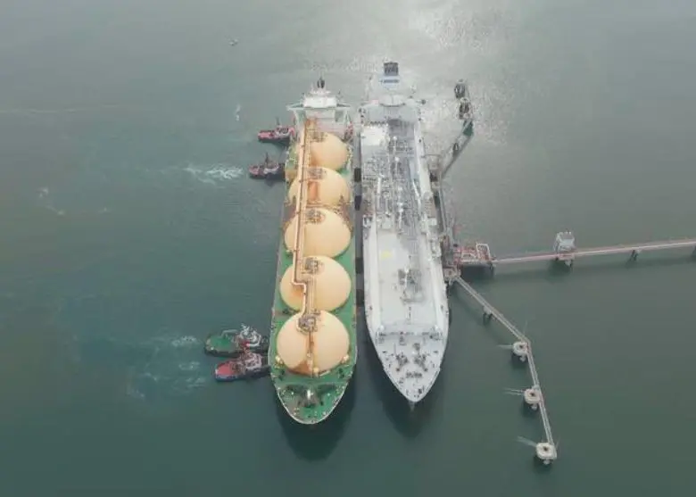 Los trabajos de mantenimiento preventivo de la terminal de GNL en Cartagena se programan anualmente con anticipación. FOTO tomada de X