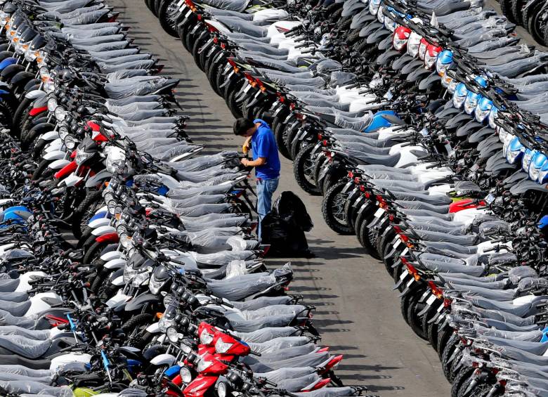 Aunque las ventas de motos nuevas crecieron cerca de un 40% anual en 2021, según voceros del gremio, la dinámica pudo ser mejor, pero impactó la escasez de insumos FOTO Juan Antonio Sánchez