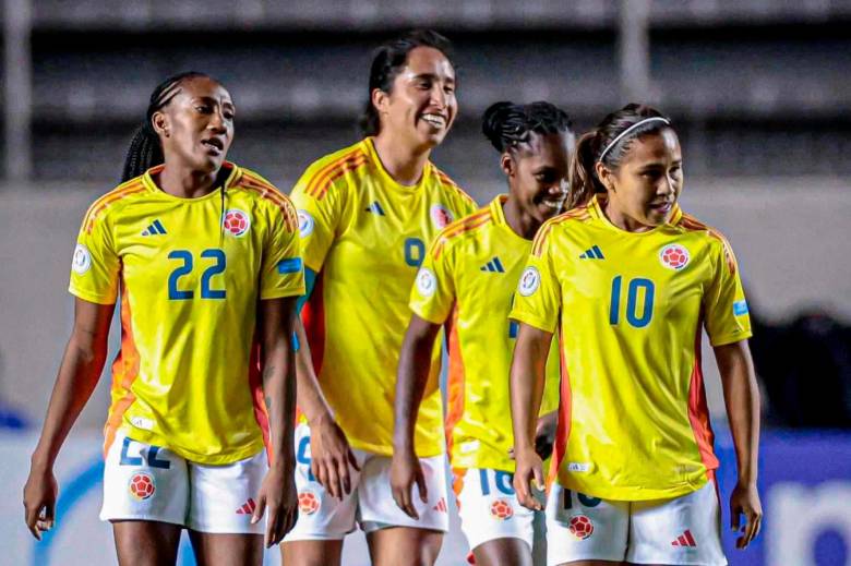 Leicy Santos, Linda Caicedo y Mayra Ramírez lideran la delantera de Colombiara par el duelo ante Bolivia. FOTO CORTESÍA FCF