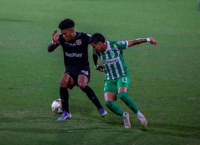 El encuentro entre Internacional de Bogotá y Atlético Nacional ha sido uno de los más interesantes del torneo local. Foto: Manuel Saldarriaga