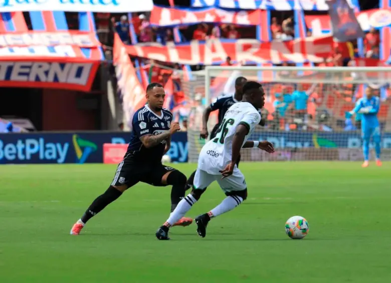 Jarlan Barrera se estrena como titular con el Poderoso en el duelo ante La Equidad en el Atanasio Girardot. FOTO ESNEYDER GUTIÉRREZ