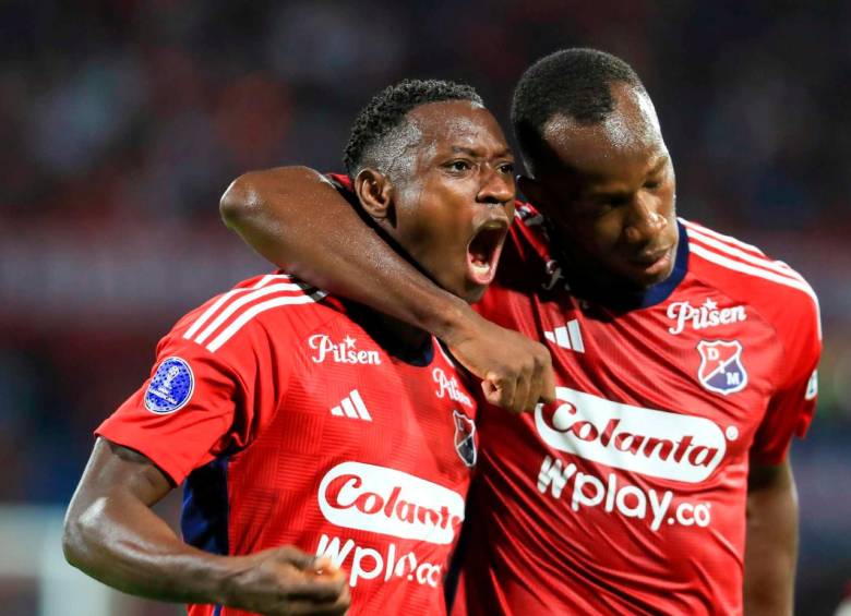 Medellín juega ante Lanús en el Atanasio Girardot, en busca del paso a la semifinal de la Copa Sudamericana. FOTO JAIME PÉREZ