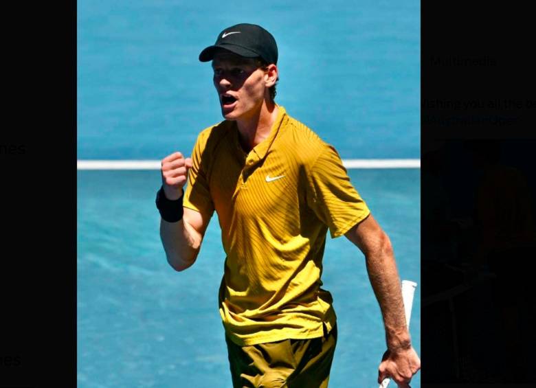 El italiano, Jannik Sinner, número dos del mundo celebra tras lograr la clasificación a octavos de final del Abierto de Australia, tras superar inconvenientes por fuertes calambres. FOTO TOMADA X@janniksin