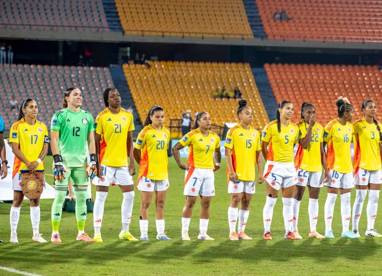 La Selección Colombia femenina de la categoría mayores ya se encuentra en Bolivia preparándose para el duelo del viernes por la tercera fecha de la Liga de Naciones. FOTO: Juan Antonio Sánchez